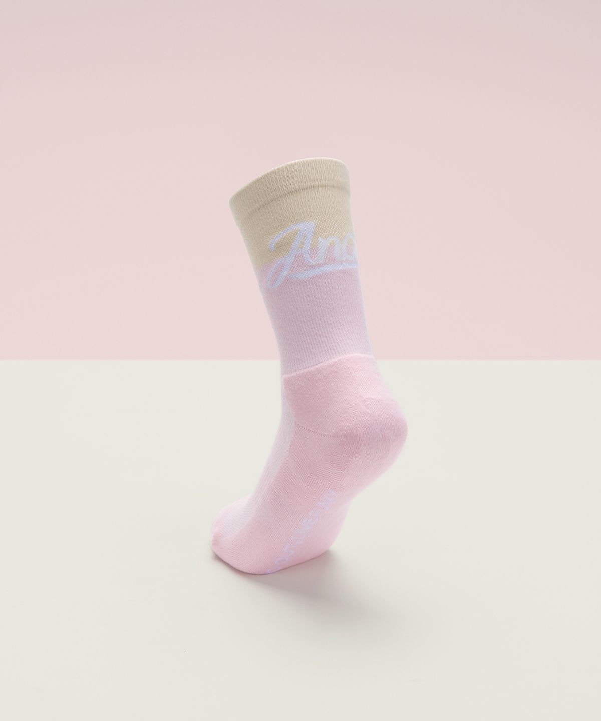 앤드 골프(AND GOLF) Slim Fit Socks Pink Ivory
