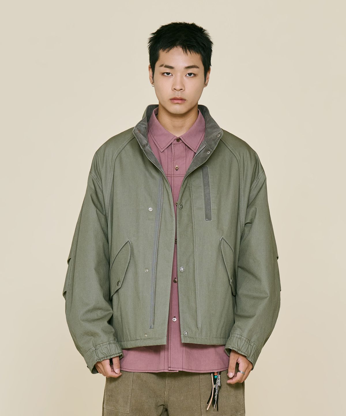 논타입(NONTYPE) VTG STAND MIL BOMBER (KHAKI GREY)