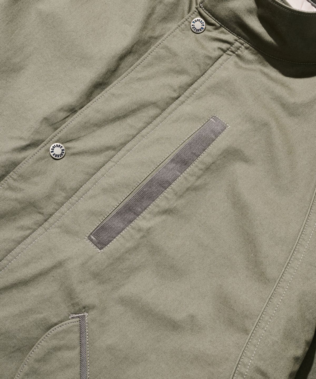논타입(NONTYPE) VTG STAND MIL BOMBER (KHAKI GREY)