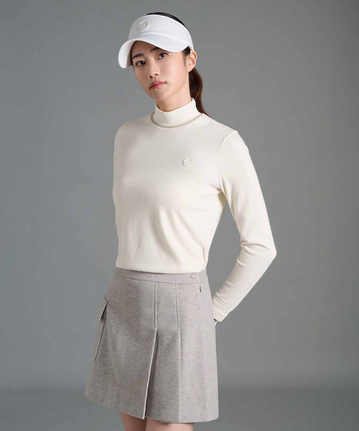 빈폴골프(BEANPOLE GOLF) 여성 기모 하이넥 긴소매 티셔츠  아이보리