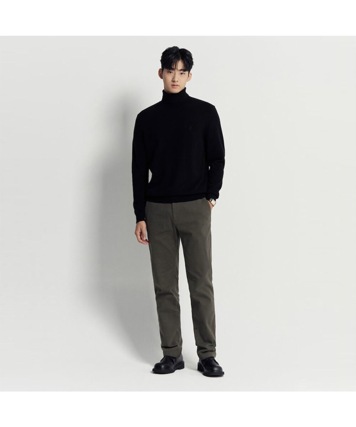 빈폴 멘(BEANPOLE MEN) 10수 트윌 스탠다드핏 팬츠  카키