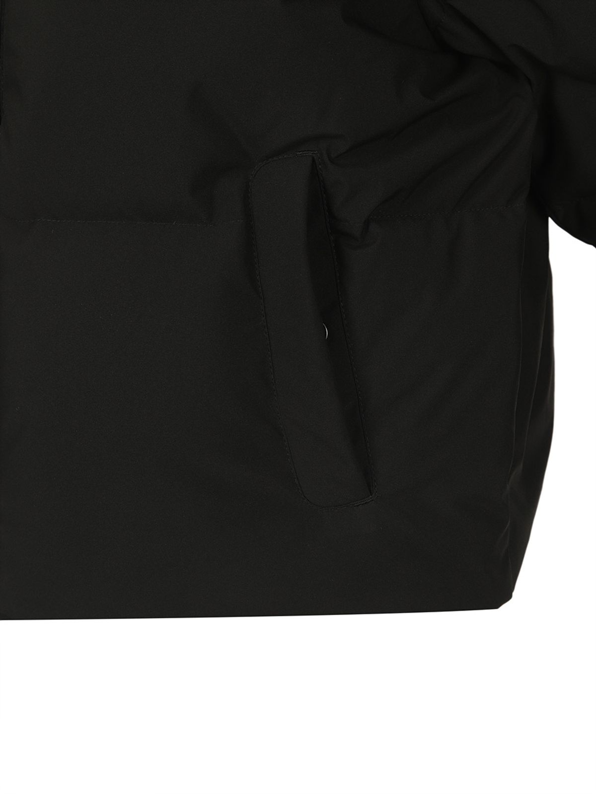 디스커버리 익스페디션(DISCOVERY EXPEDITION) 여성 반슬리 다운 크롭 숏패딩 (BLACK)