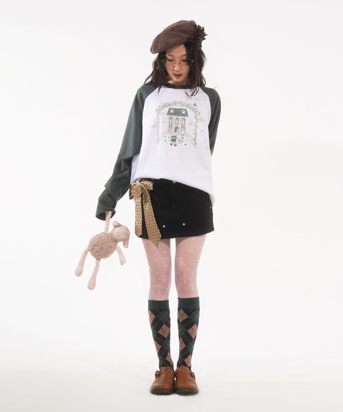 판영(FANYOUNG) 러빗 하우스 라그란 티 화이트 그린