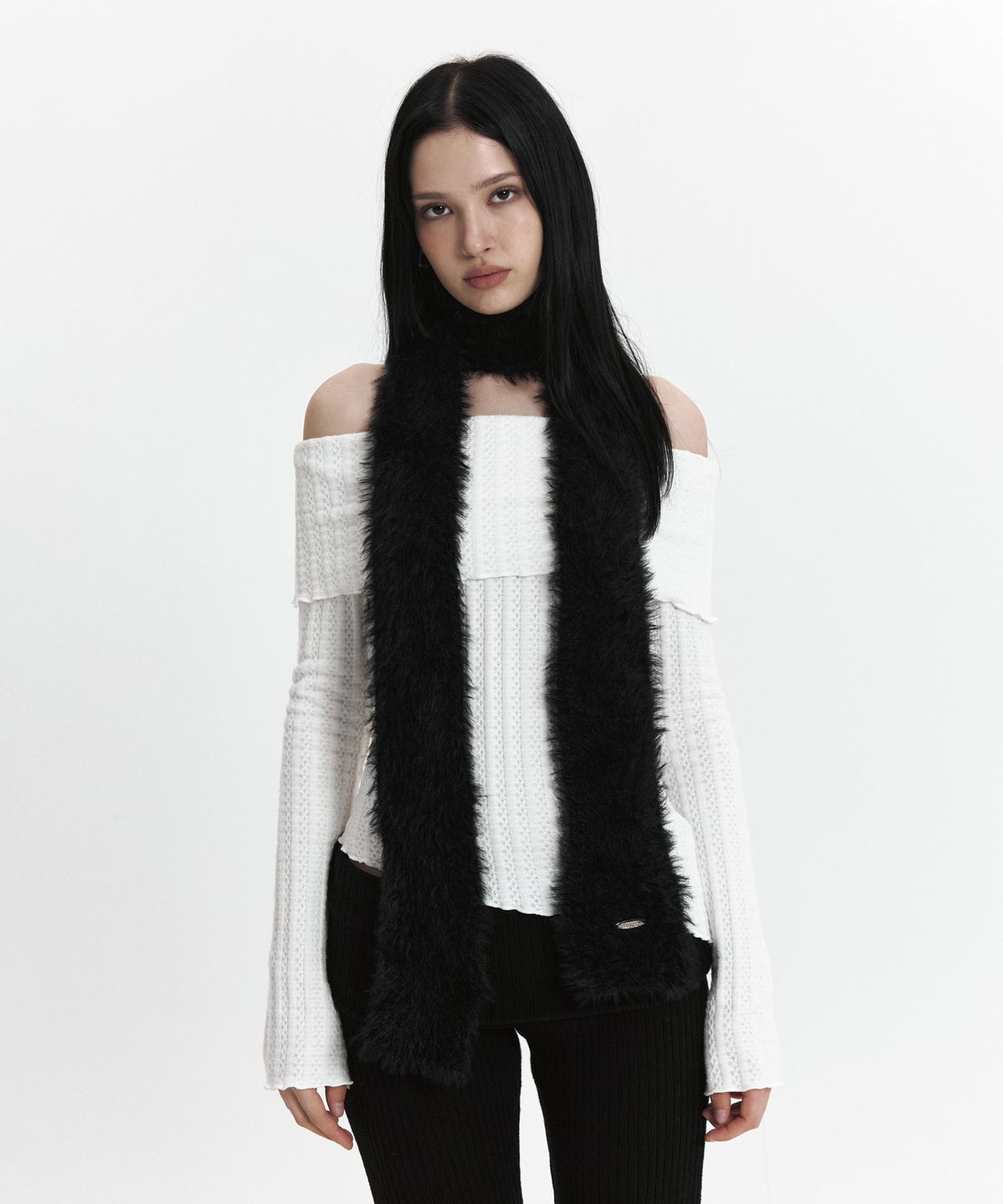 큐리티(CURETTY) C HAIRY MUFFLER_BLACK