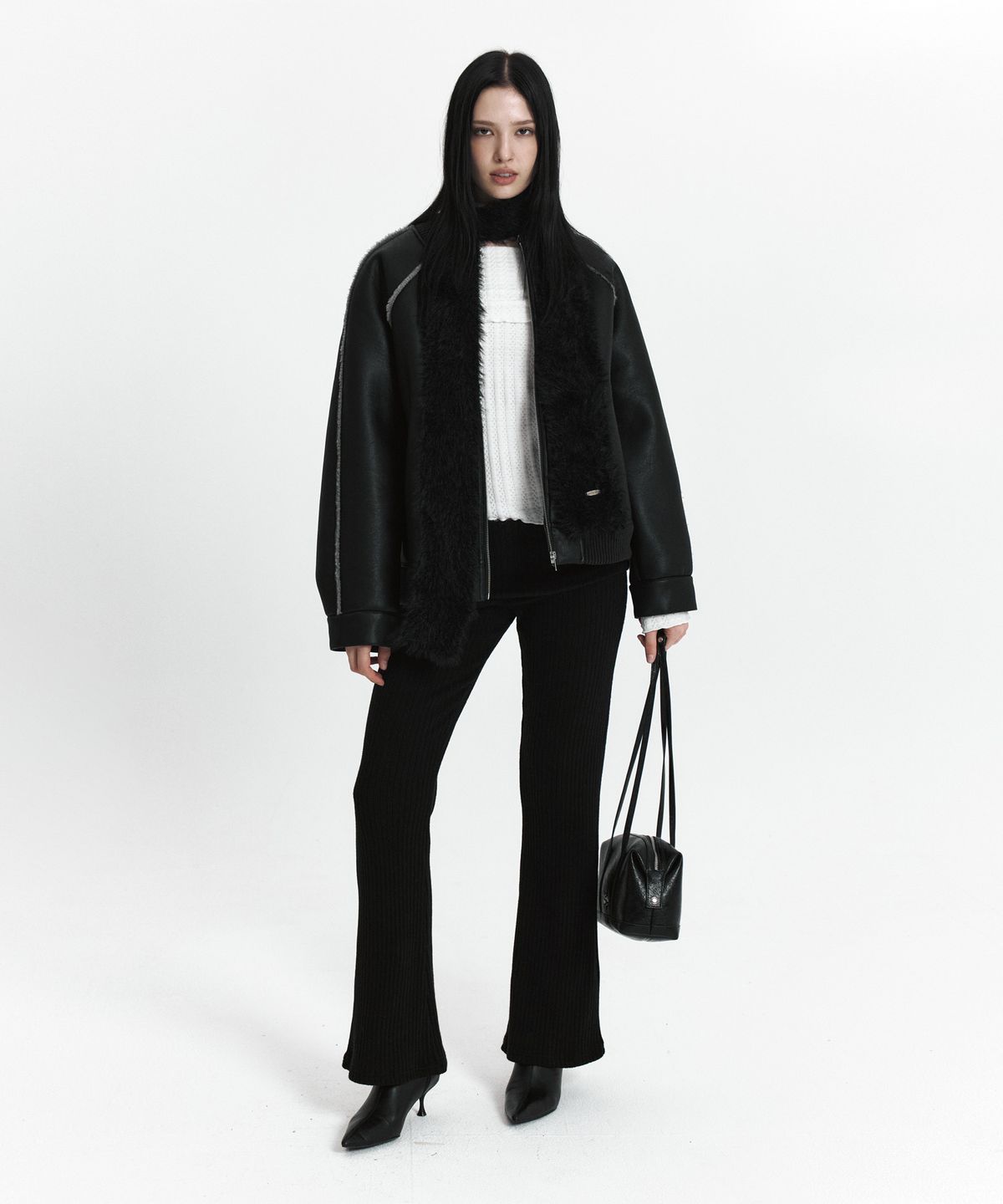 큐리티(CURETTY) C LINE TRIM FAUX SHEARLING JACKET_BLACK