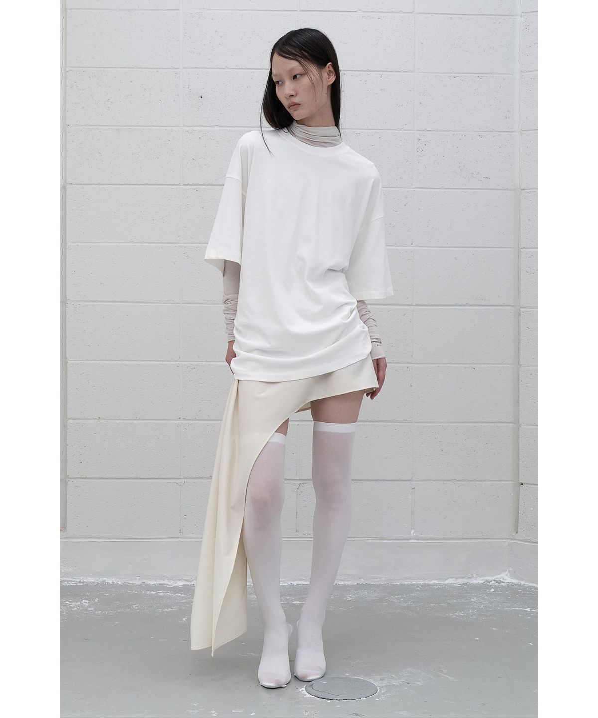 래코드(RECODE) (RE;CODE × OBJECTS IV LIFE by Daniel Arsham) Typography T-shirt R0TAX25222WHX