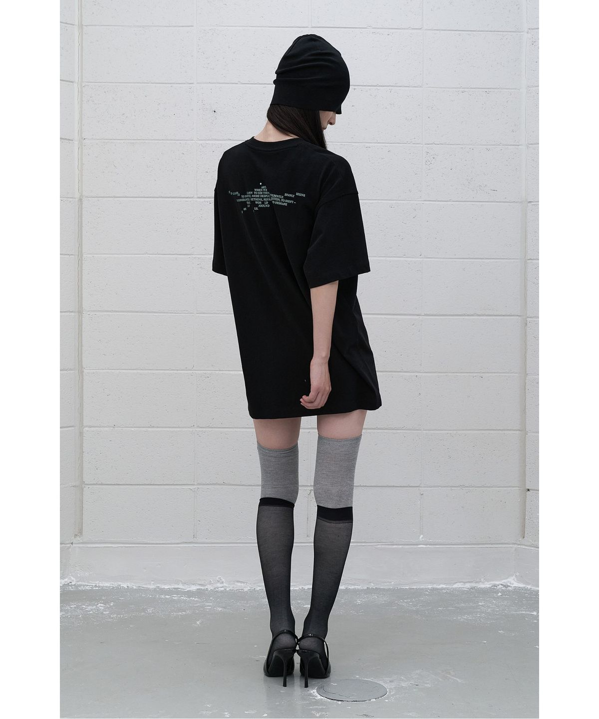 래코드(RECODE) (RE;CODE × OBJECTS IV LIFE by Daniel Arsham) Typography T-shirt R0TAX25222BKX