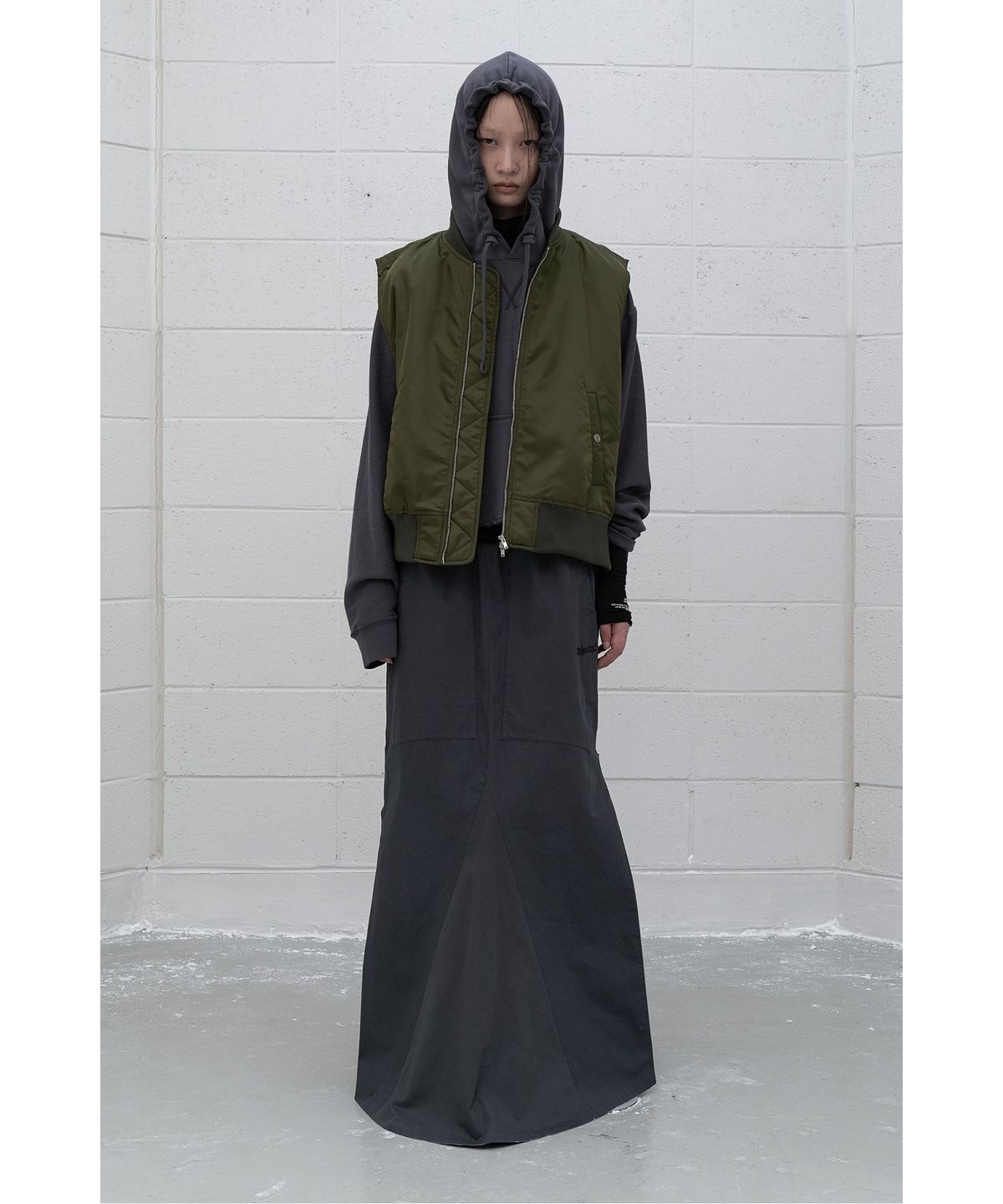 래코드(RECODE) (RE;CODE × OBJECTS IV LIFE by Daniel Arsham) Reworked Maxi Skirt R0KAA25232GYX
