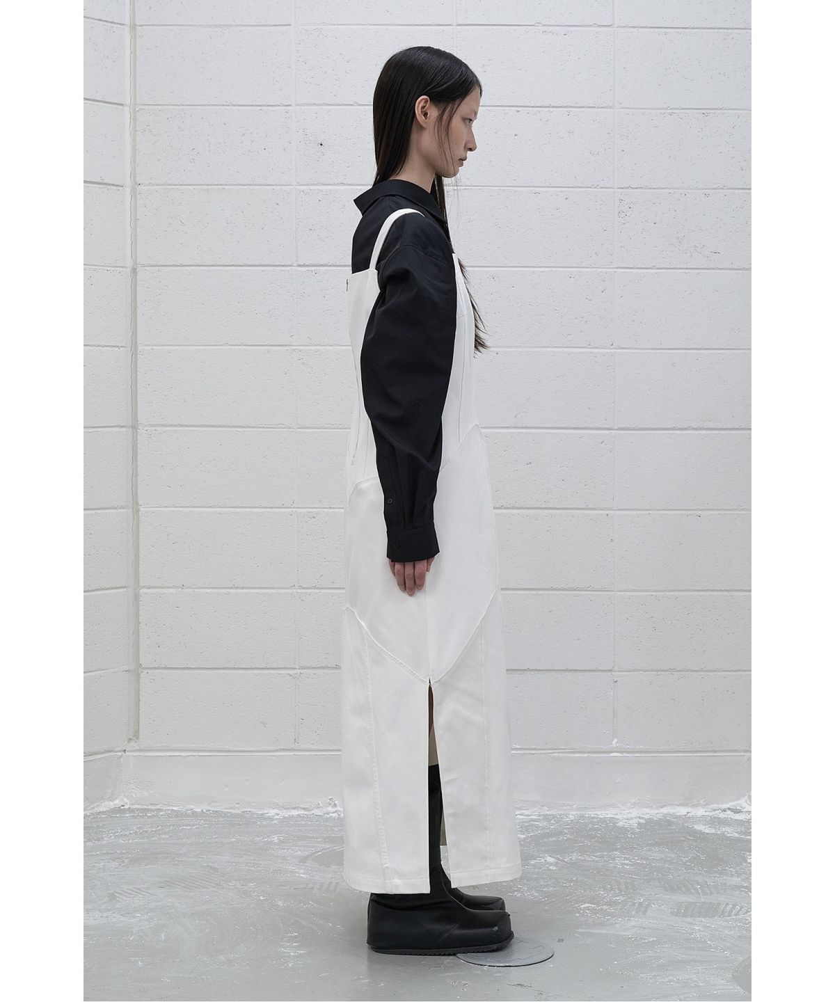 래코드(RECODE) (RE;CODE × OBJECTS IV LIFE by Daniel Arsham) Reconstructed Sleeve Dress R0DAA25211WHX