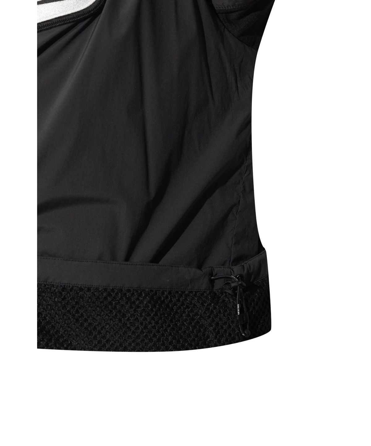 왁(WAAC) [JONES] Men’s Logo Windbreaker Pullover WMUAW25770BKX