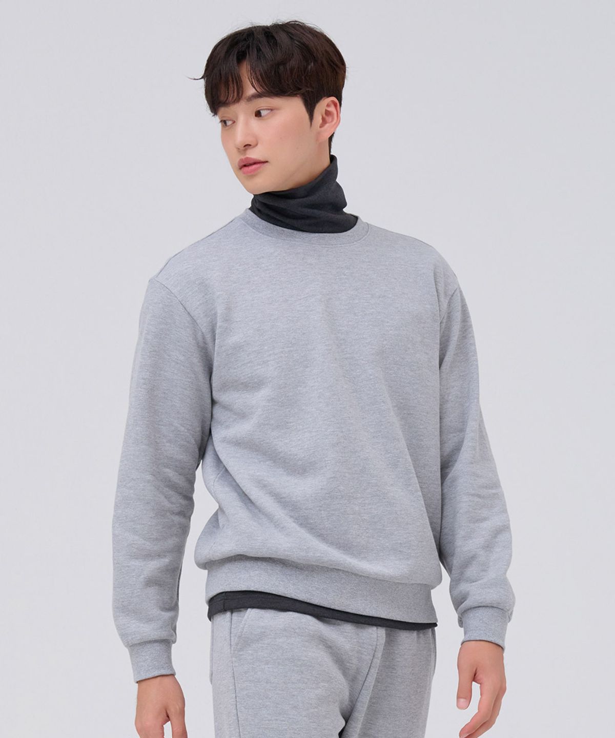 체이스컬트(CHASECULT) 공용 에센셜 기모 맨투맨 티셔츠-그레이