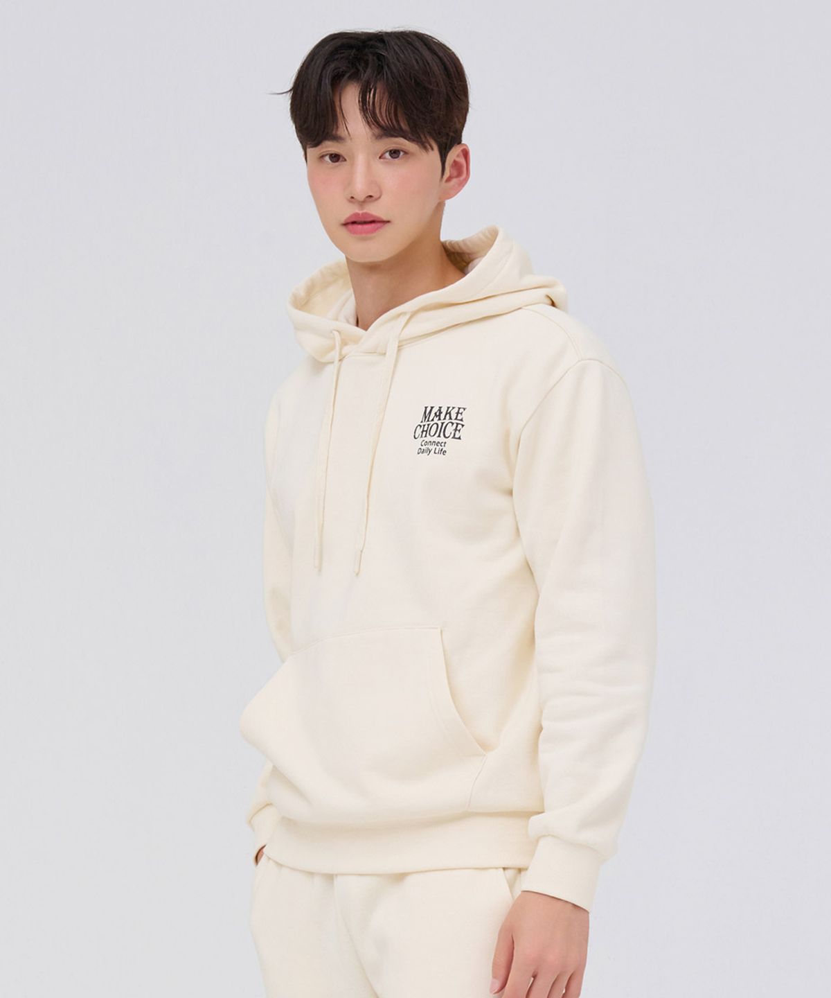 체이스컬트(CHASECULT) 공용 에센셜 기모 그래픽 후드티셔츠-아이보리
