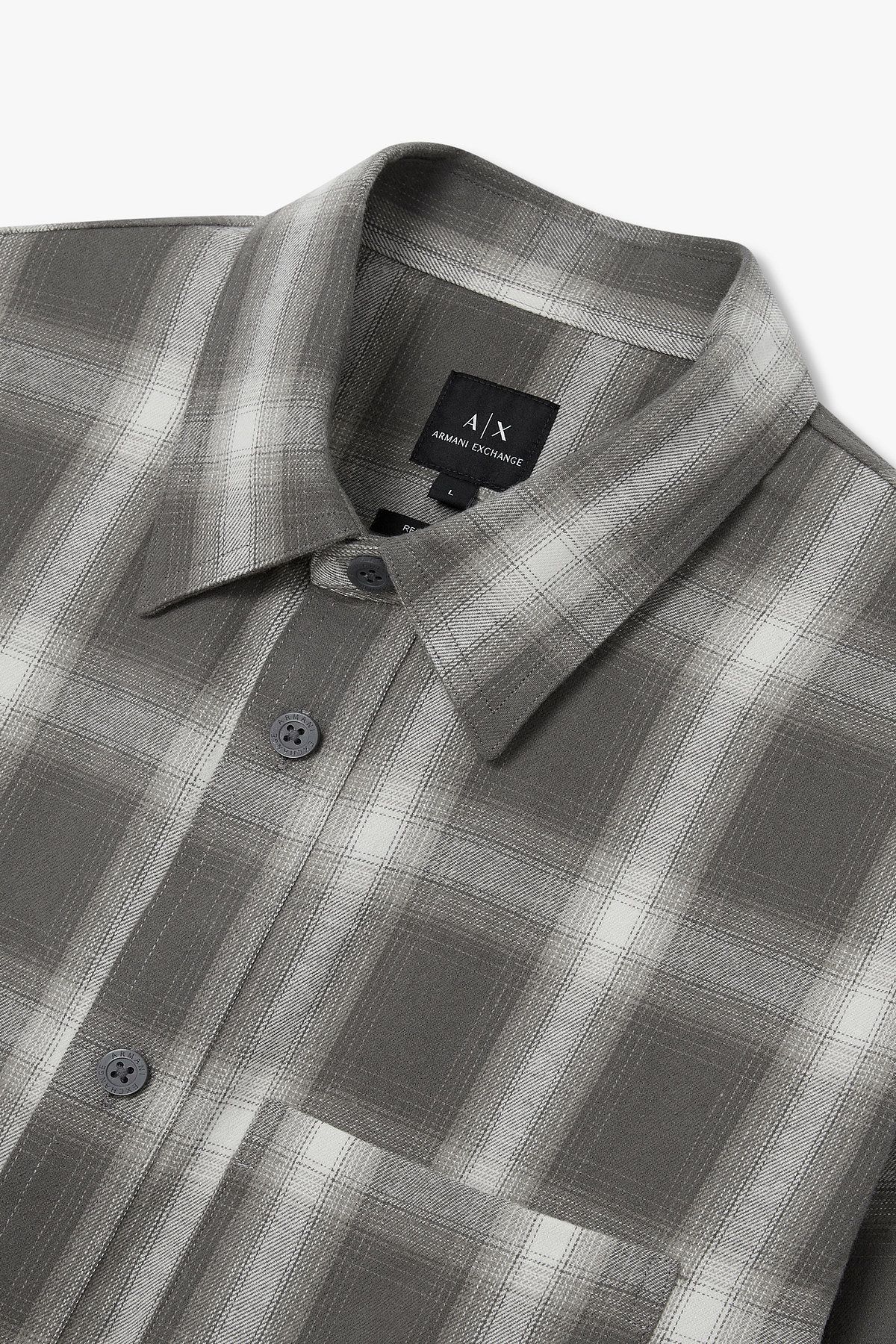 아르마니 익스체인지(ARMANI EXCHANGE) 남성 타탄 체크 플란넬 셔츠_다크 그레이 A415320005