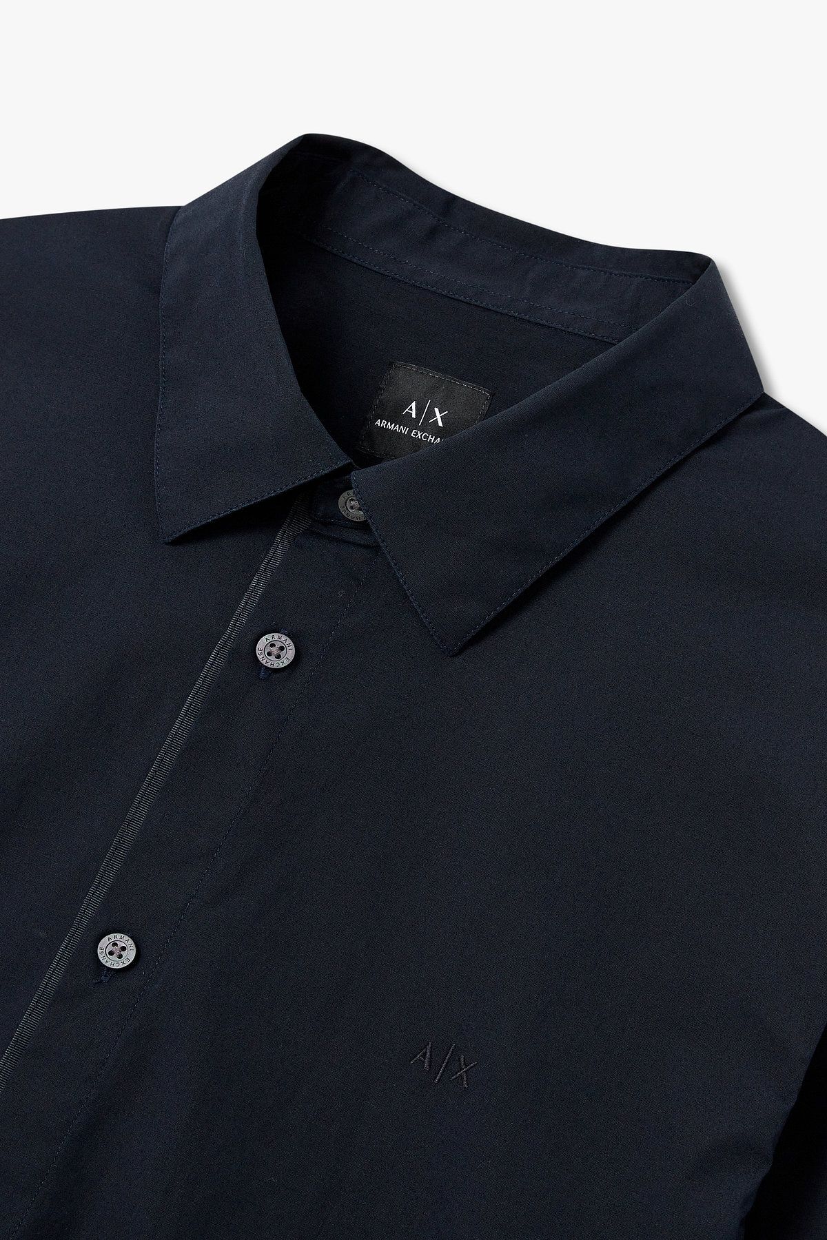 아르마니 익스체인지(ARMANI EXCHANGE) 남성 로고 자수 스트레치 셔츠_다크 네이비 A415320006