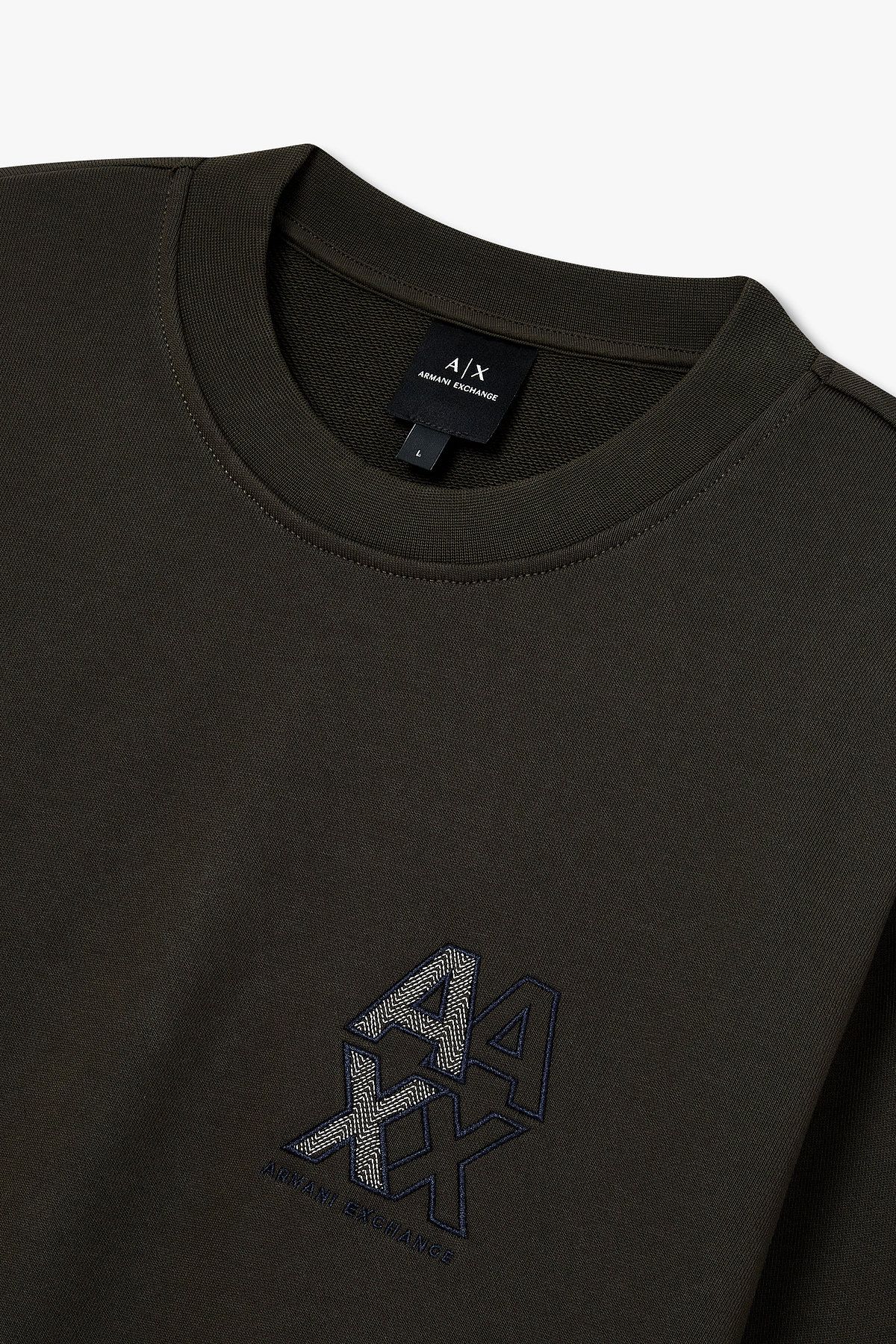 아르마니 익스체인지(ARMANI EXCHANGE) 남성 더블 자수 로고 크루넥 맨투맨_초코 A415331015