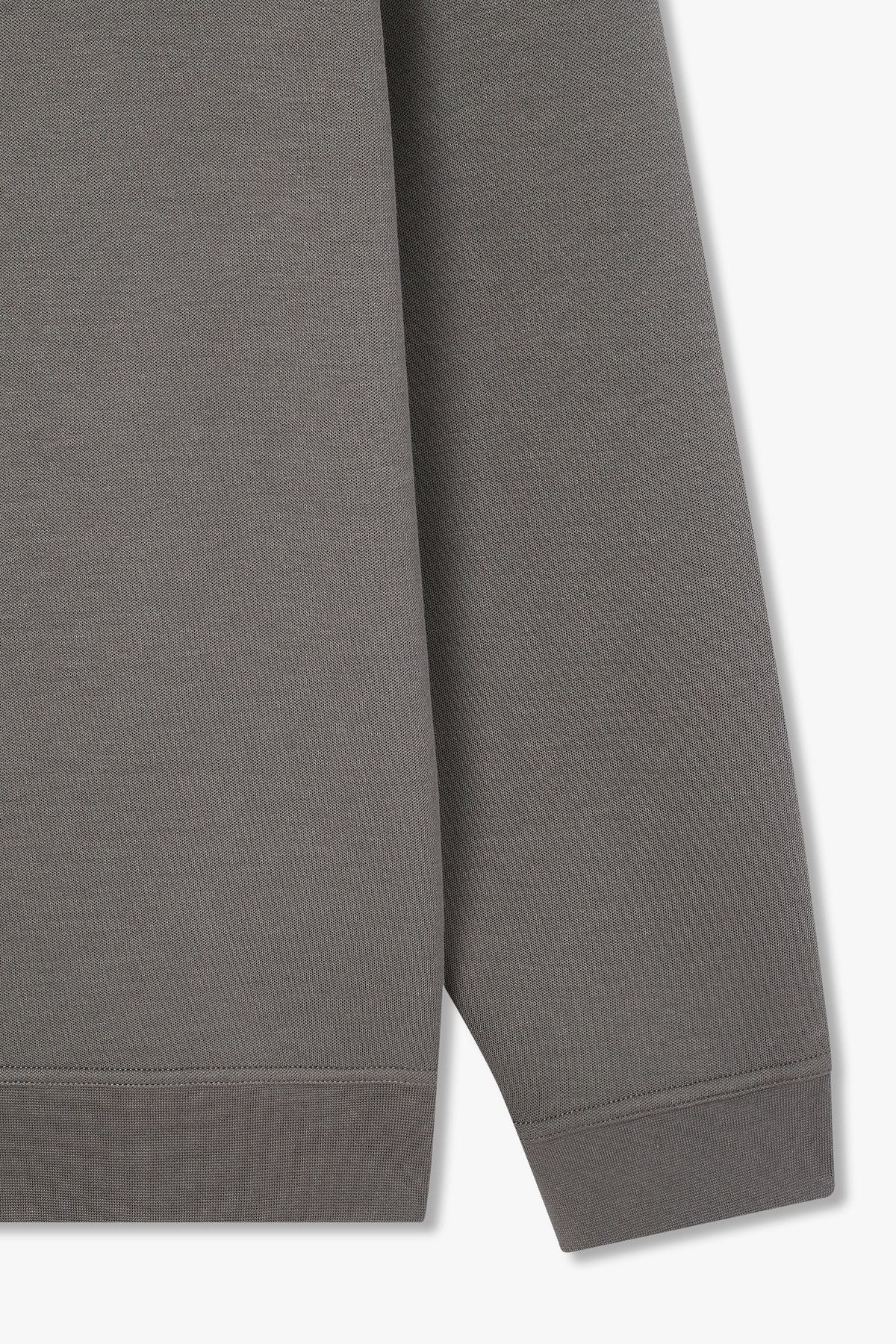 아르마니 익스체인지(ARMANI EXCHANGE) 남성 콘트라스트 로고 패치 후디_다크 그레이 A415331020