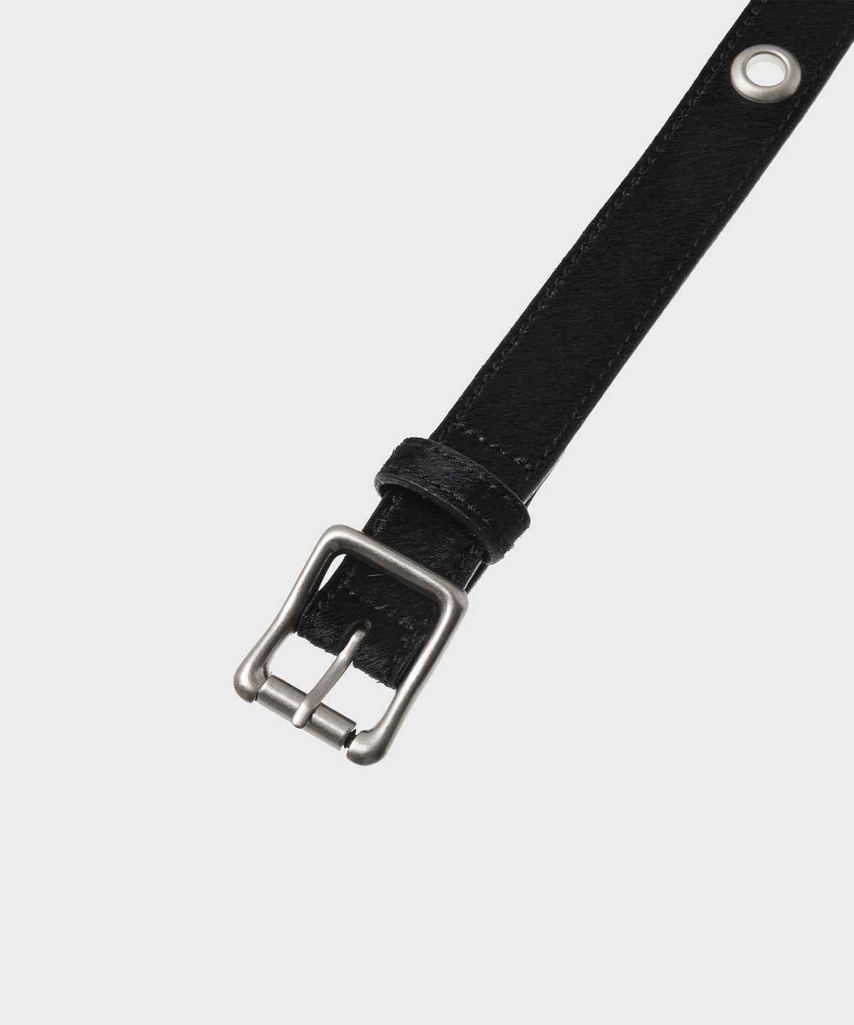 브랜디드(BRANDED) CALF HAIR SINGLE EYELET BELT [BLACK]