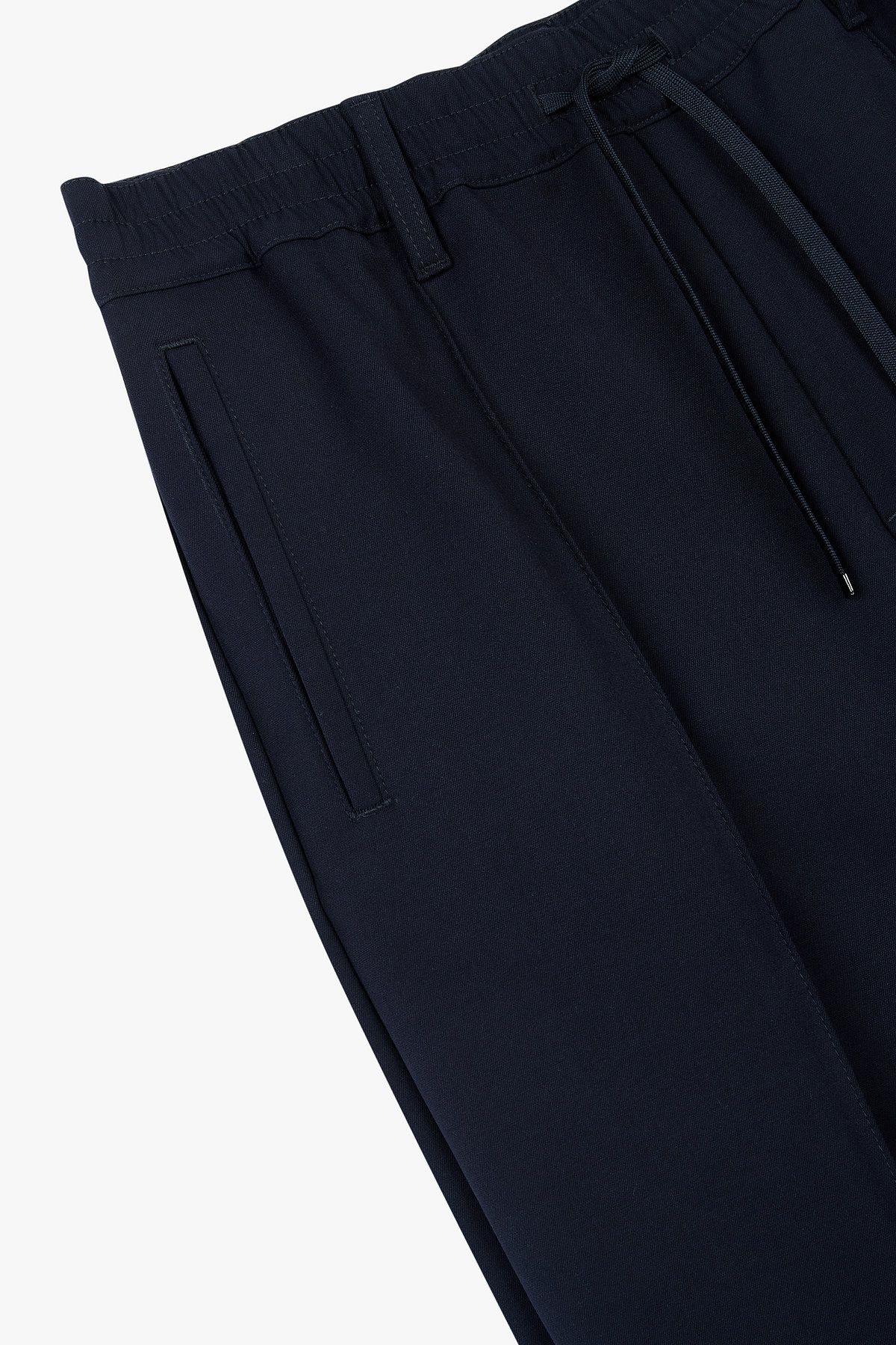 아르마니 익스체인지(ARMANI EXCHANGE) 남성 핀턱 드로스트링 조거 팬츠_다크 네이비 A415342009