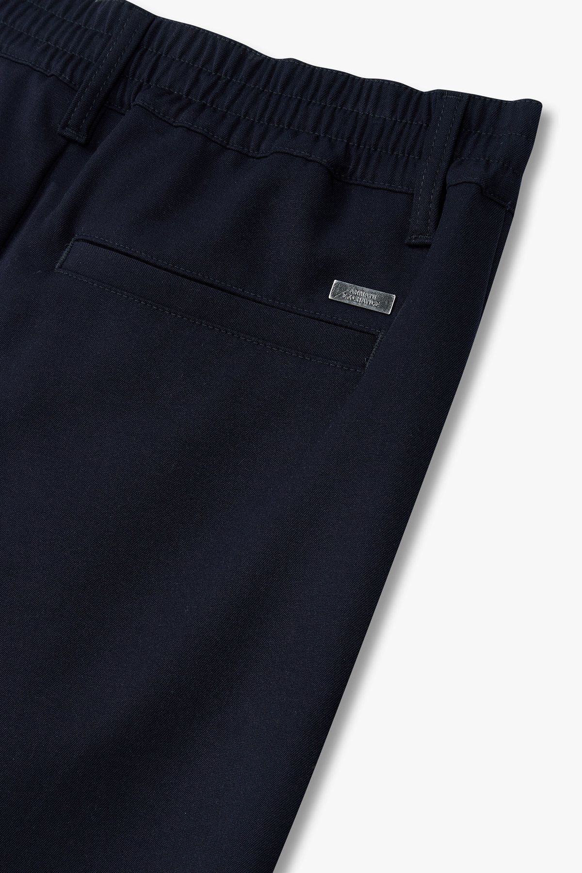아르마니 익스체인지(ARMANI EXCHANGE) 남성 핀턱 드로스트링 조거 팬츠_다크 네이비 A415342009