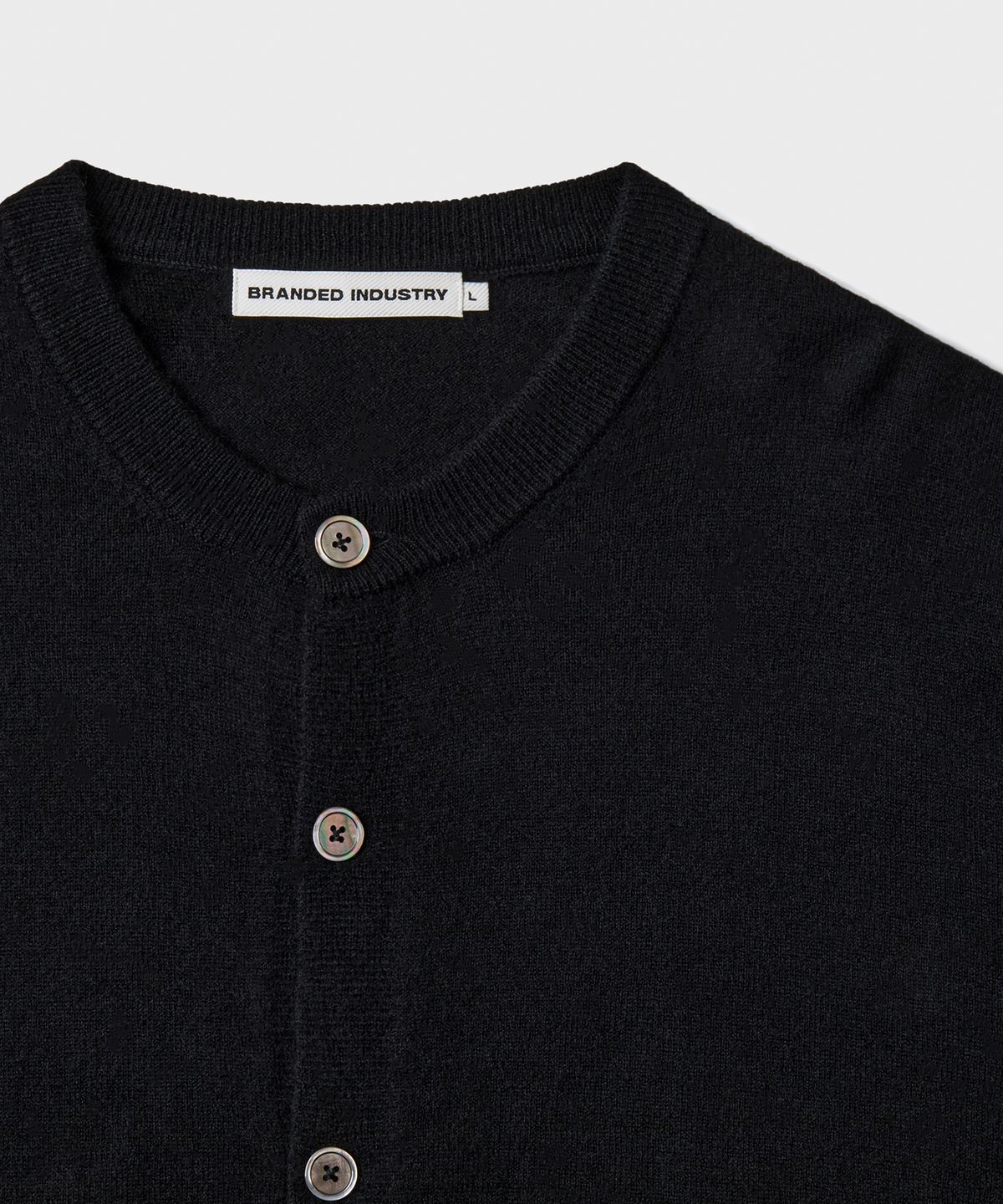 브랜디드(BRANDED) [SUPERIOR] ESSENTIAL SUPERFINE ROUND CARDIGAN [BLACK]