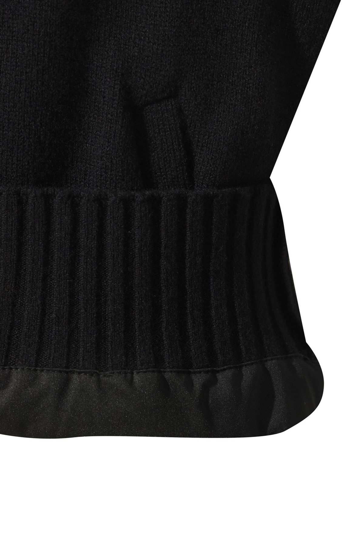 왁(WAAC) Women Knit Hooded Zip-up Vest WWWAW25714BKX