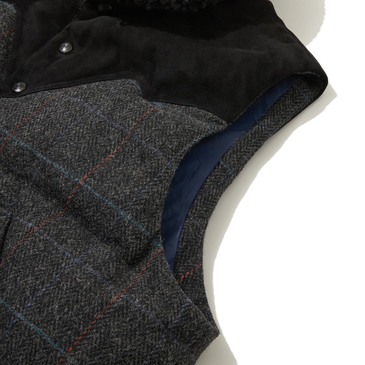 펜필드(PENFIELD) [TRAILWEAR] 50TH ANNIV. 락울 다운 베스트 블랙_FR4WD71U