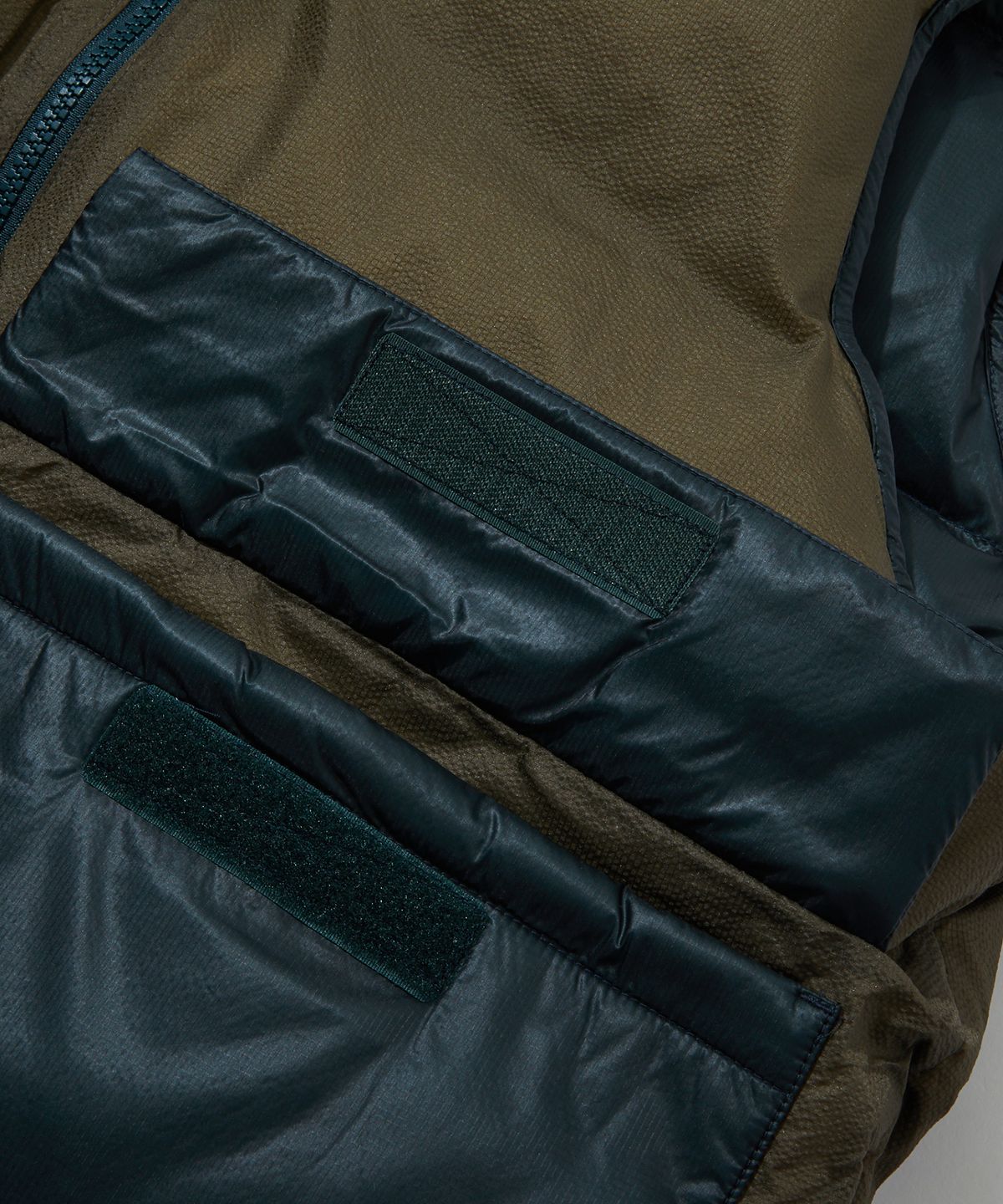 펜필드(PENFIELD) 아웃백 다운 베스트 틸블루_FR4WD42U