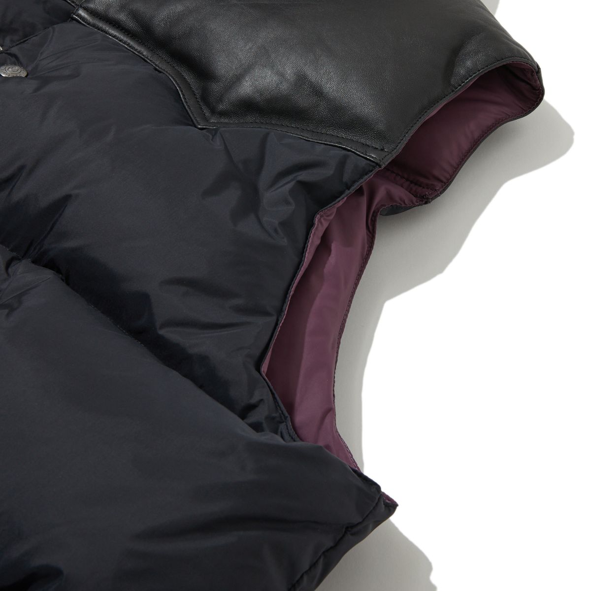 펜필드(PENFIELD) 락울 베이직 다운 베스트 블랙_FR4WD05U