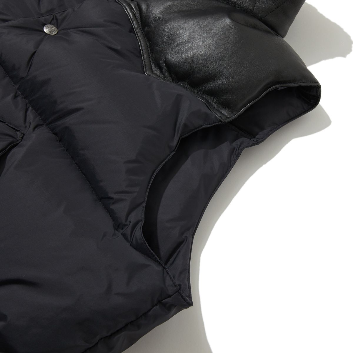 펜필드(PENFIELD) 락울 다운 베스트 블랙_FR4WD03U