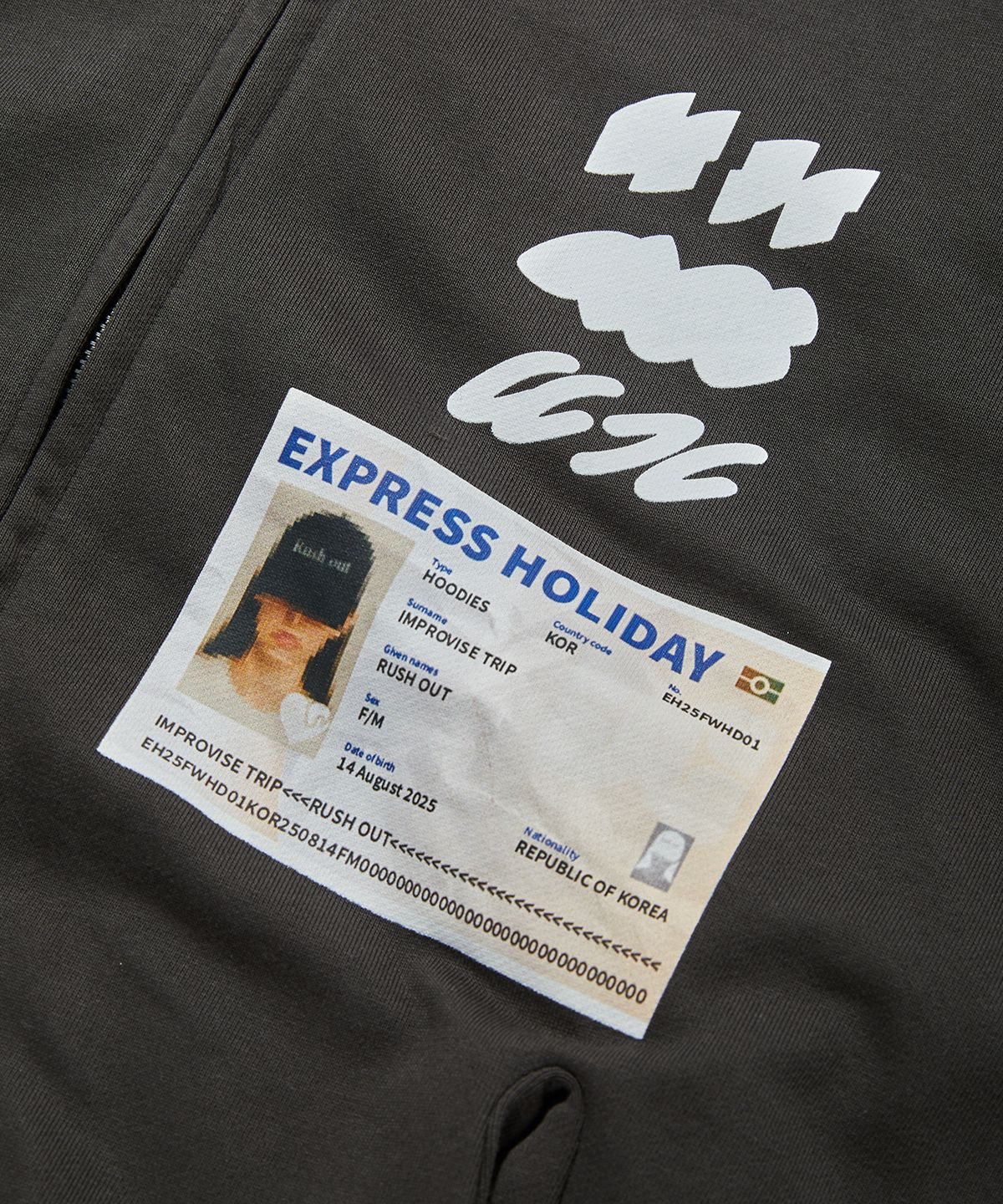 익스프레스홀리데이(EXPRESSHOLIDAY) 패스포트 후드집업_차콜