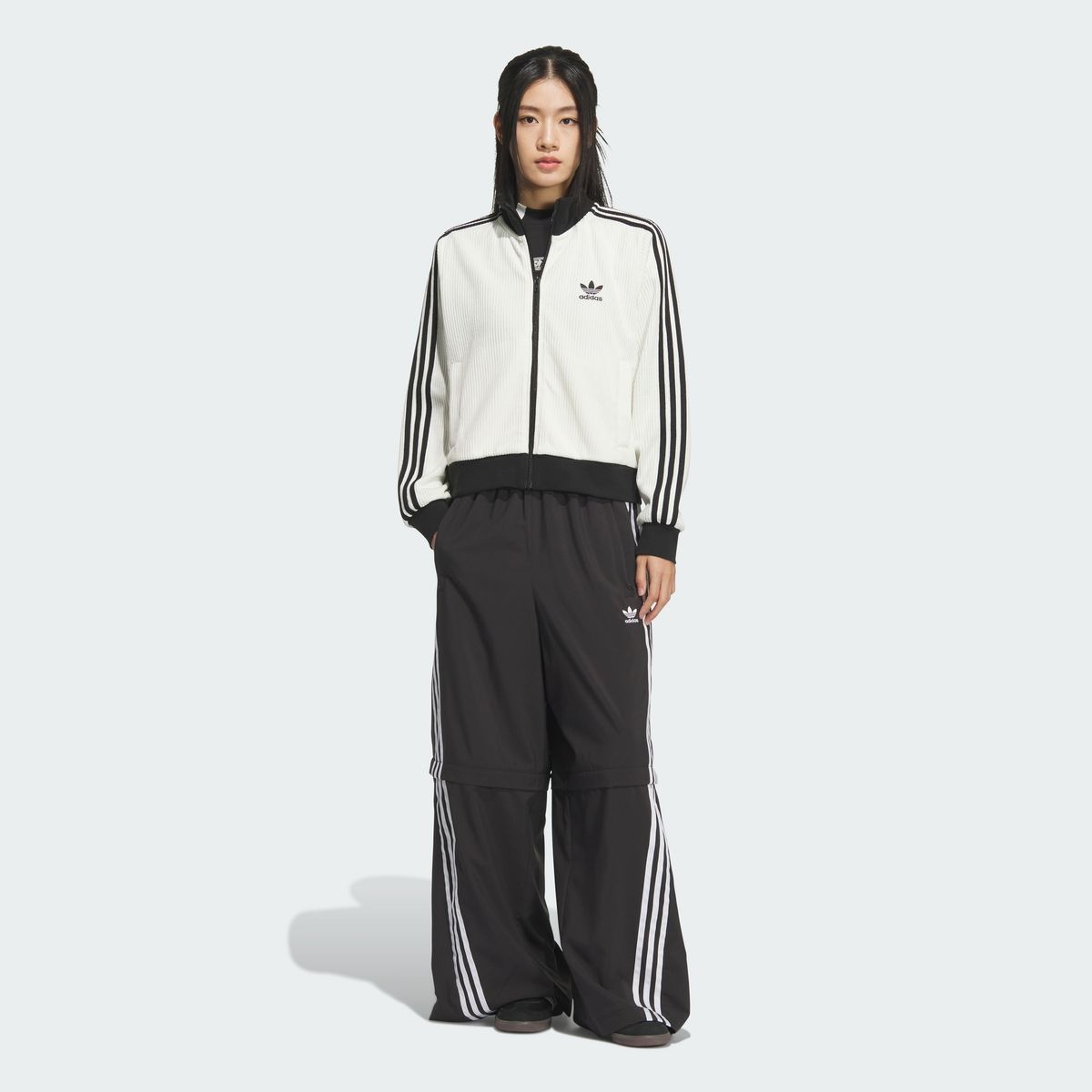 아디다스(ADIDAS) 니트 트랙탑 - 화이트:블랙 / KC2649