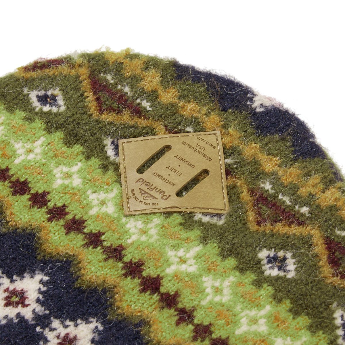 펜필드(PENFIELD) 컬러웨이 나바호 애로우 펫 니트 웨어 카키_FR7AZ990