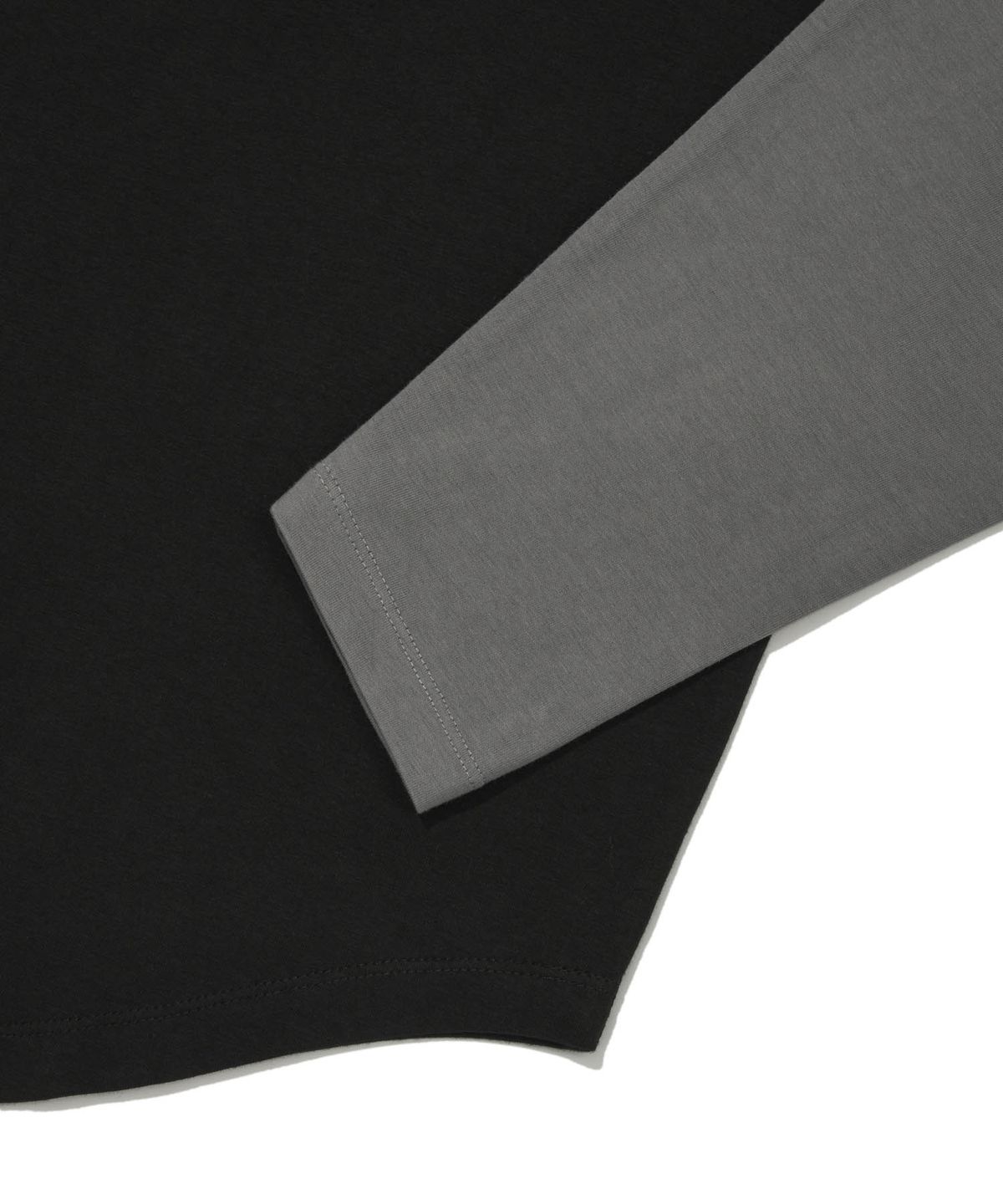 리트리버클럽(RETRIEVER CLUB) SCRIPT RAGLAN LONG SLEEVE [BLACK]