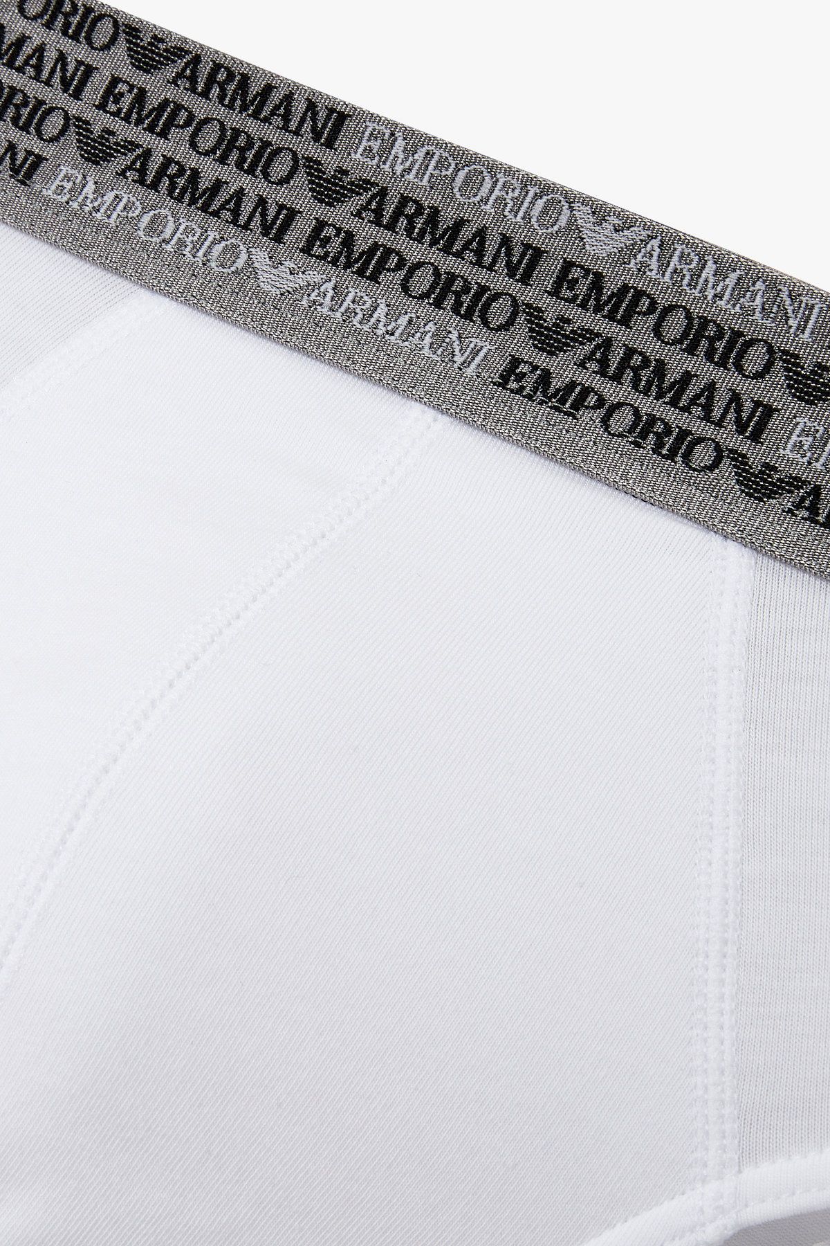 엠포리오 아르마니 언더웨어(EMPORIO ARMANI UNDERWEAR) 남성 리피트 로고 샤이닝 로고 브리프_화이트 0815311059