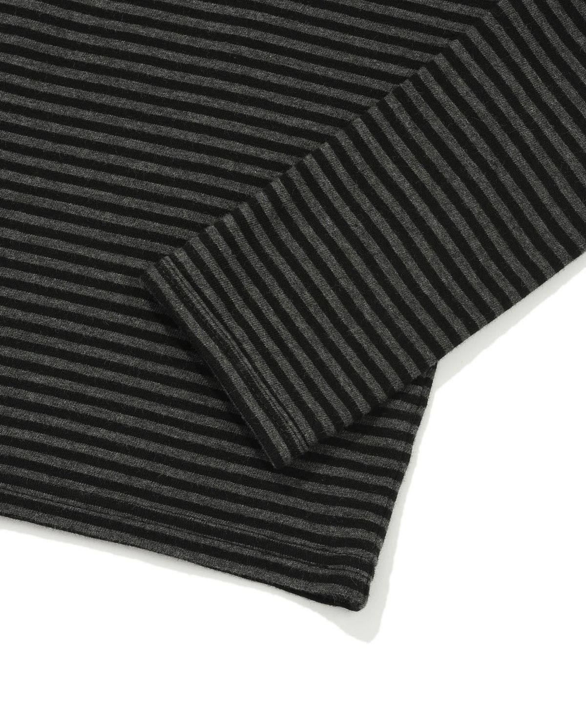 리트리버클럽(RETRIEVER CLUB) PATTERN HENLEY NECK [BLACK]