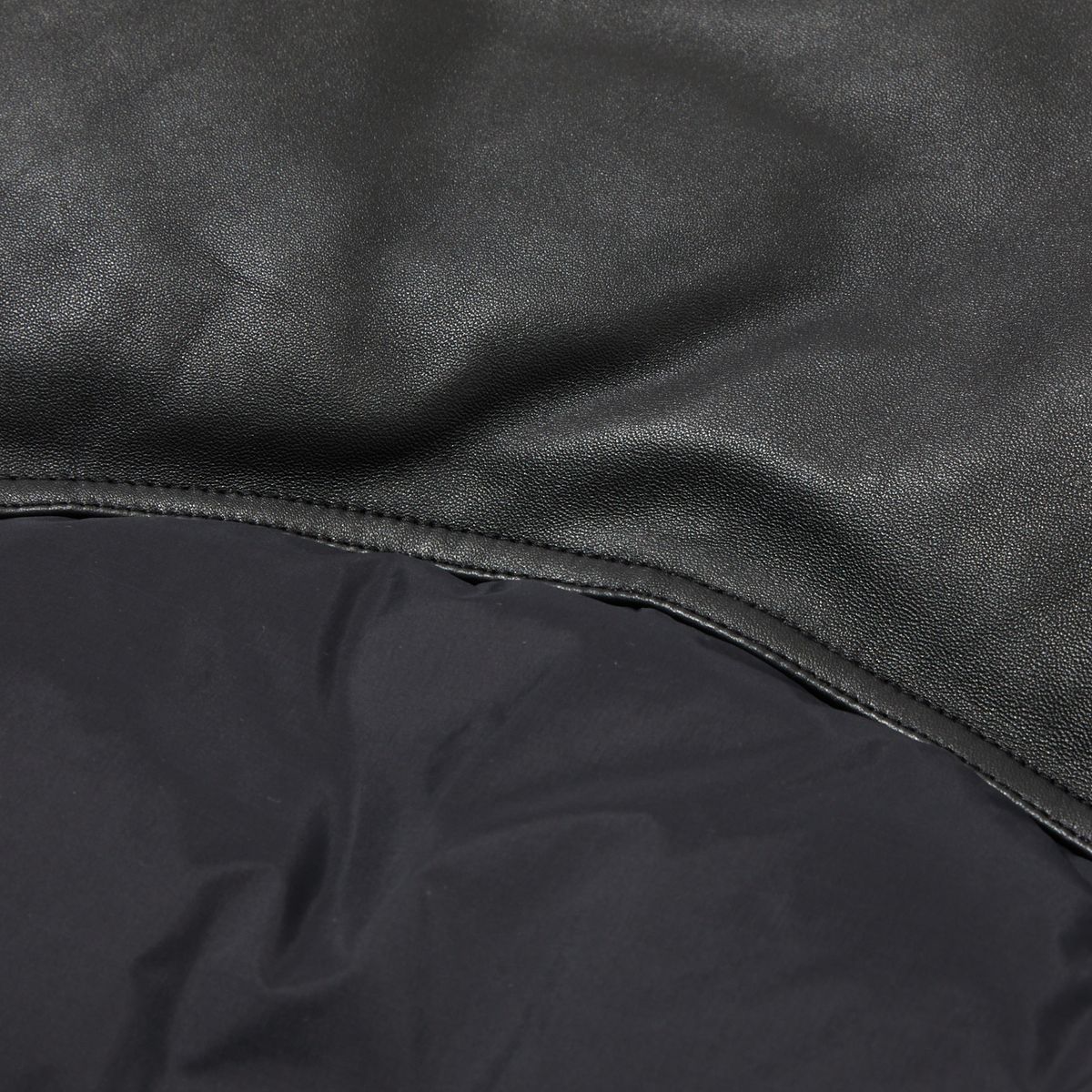 펜필드(PENFIELD) 락울 베이직 다운 점퍼 블랙_FR4WD100