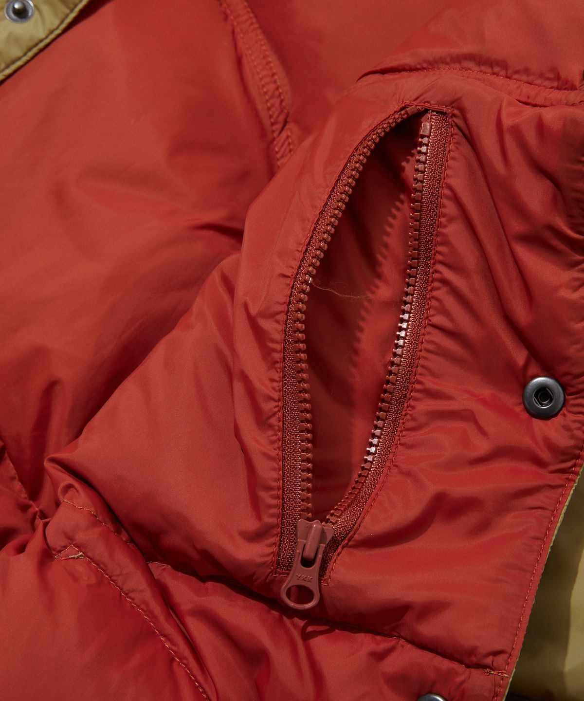 펜필드(PENFIELD) 락울 다운 점퍼 베이지_FR4WD97U
