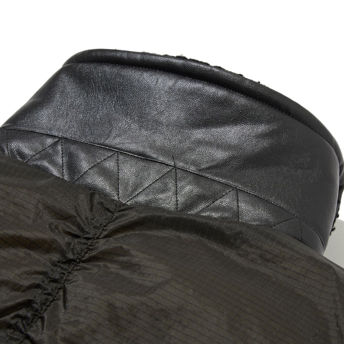 펜필드(PENFIELD) 나일론 유틸리티 에비에이터 올리브_FR4WD90U