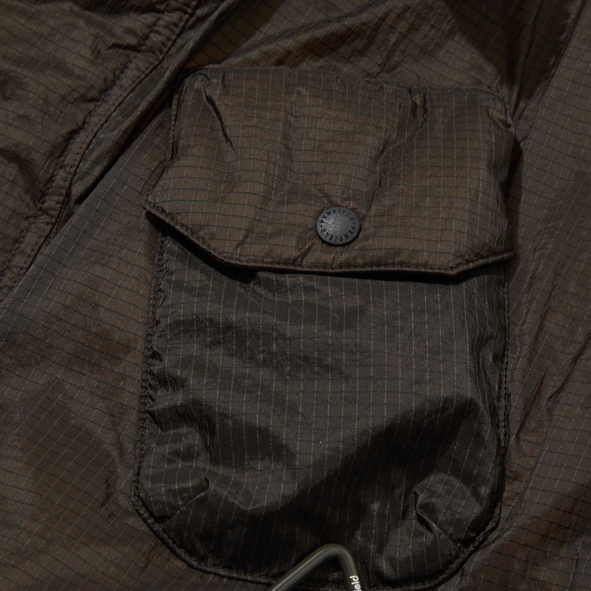 펜필드(PENFIELD) 나일론 유틸리티 에비에이터 다크브라운_FR4WD91U