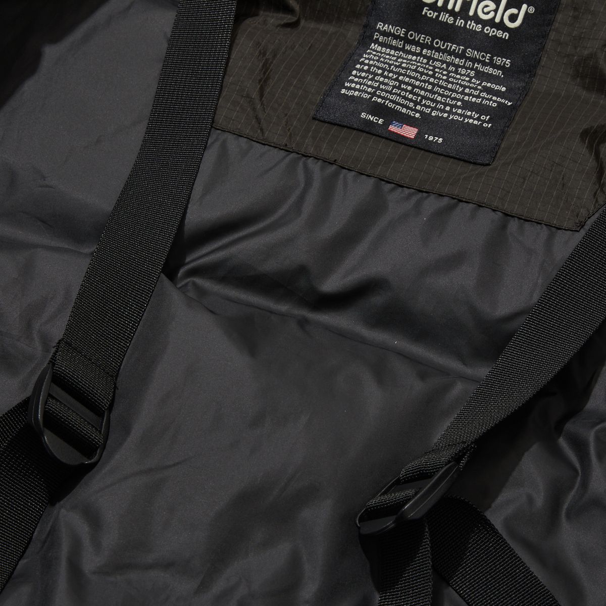 펜필드(PENFIELD) 나일론 유틸리티 에비에이터 다크브라운_FR4WD91U