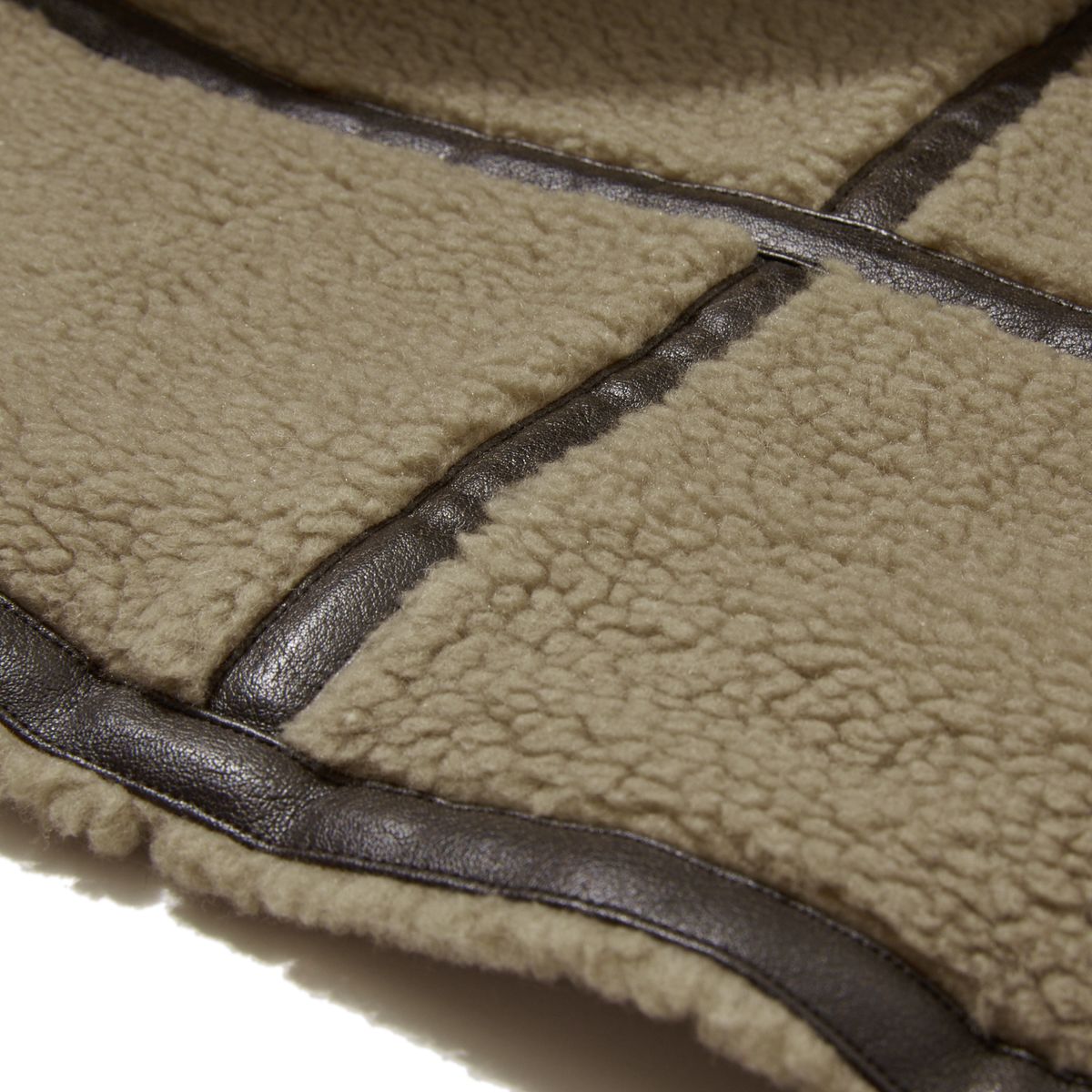 펜필드(PENFIELD) 울 블렌디드 익스페디션 더플 코트 베이지_FR4WJ34U