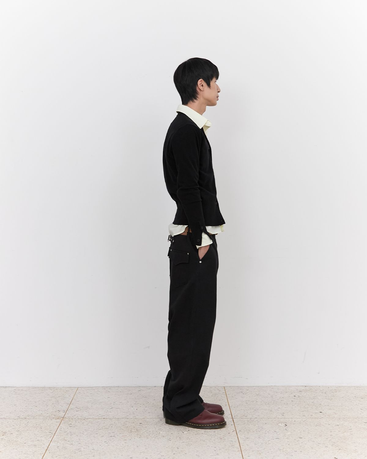 블루썬플라워(BLUESUNFLOWER) 블룸 램스 울 가디건 [블랙]