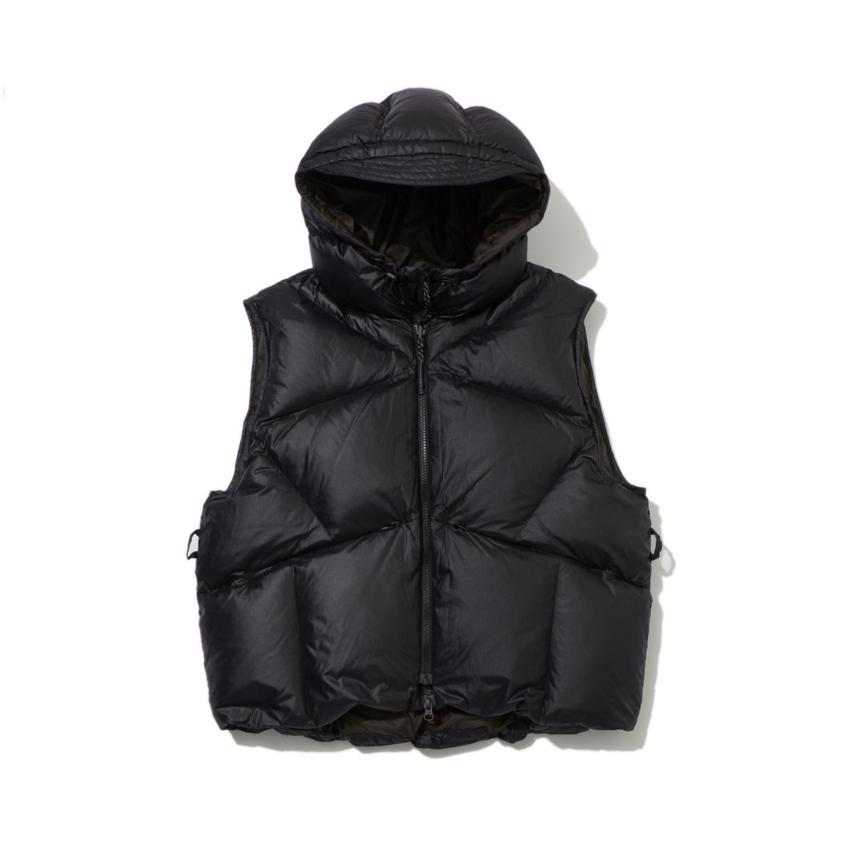 펜필드(PENFIELD) 2WAY 디테쳐블후드 베스트 퍼 자켓 블랙_FR4WD31U