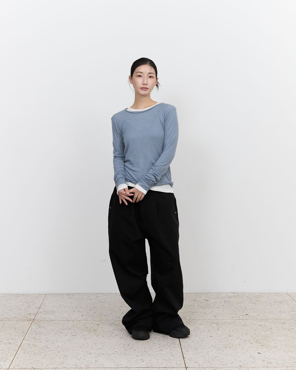 블루썬플라워(BLUESUNFLOWER) 레이어드 롱슬리브 티셔츠 [블루]
