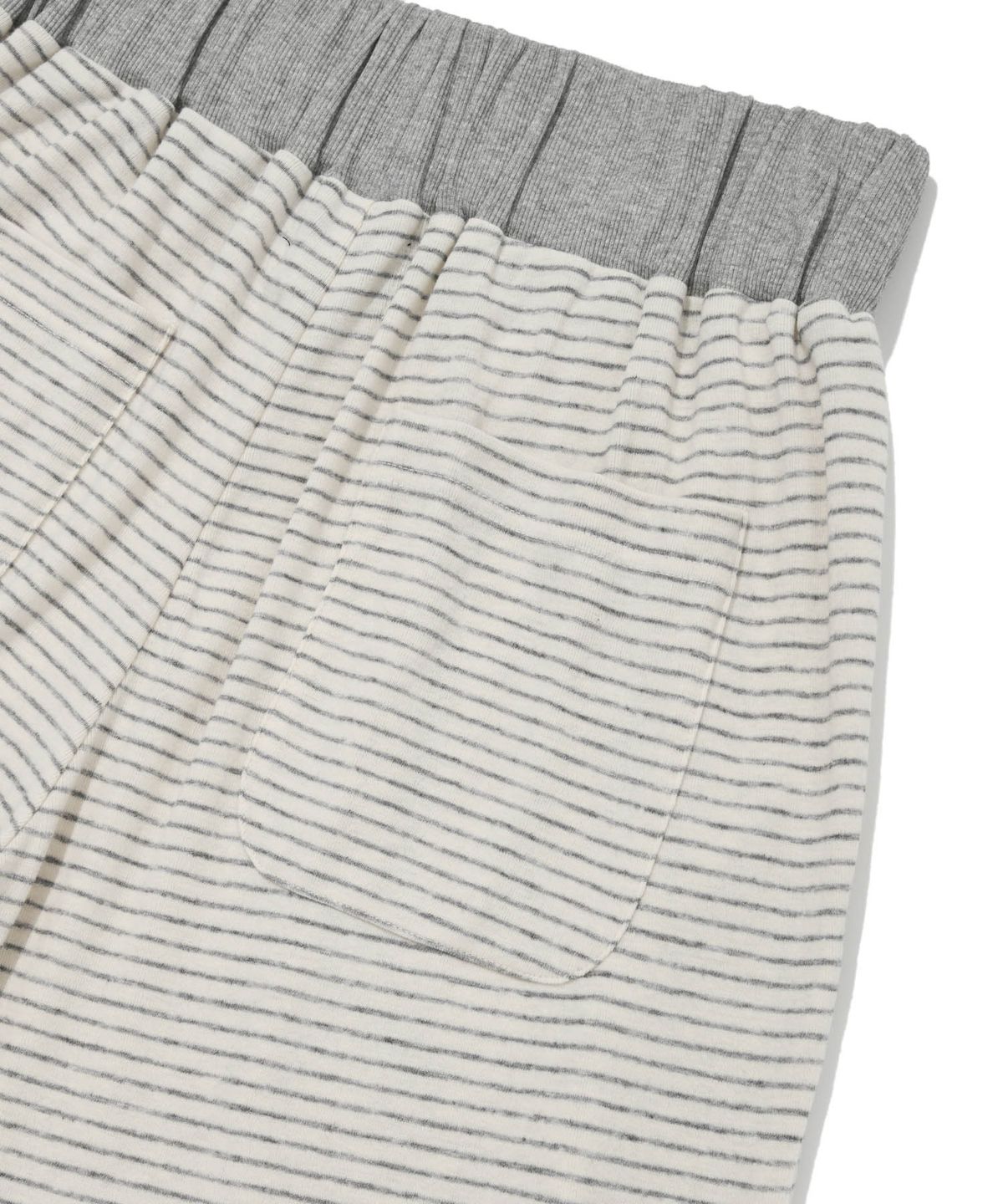 리트리버클럽(RETRIEVER CLUB) STRIPE SWEAT PANTS [IVORY]