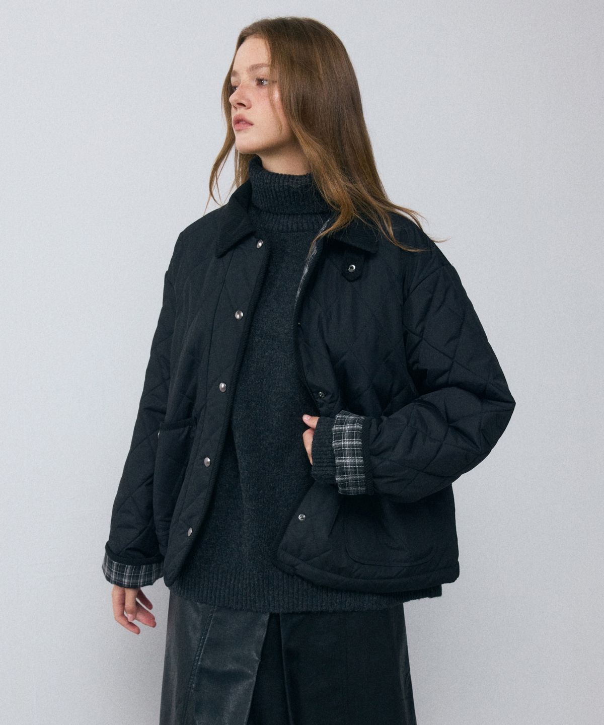 미쏘(MIXXO) 카라배색 경량패딩_MIWJPGV1PB