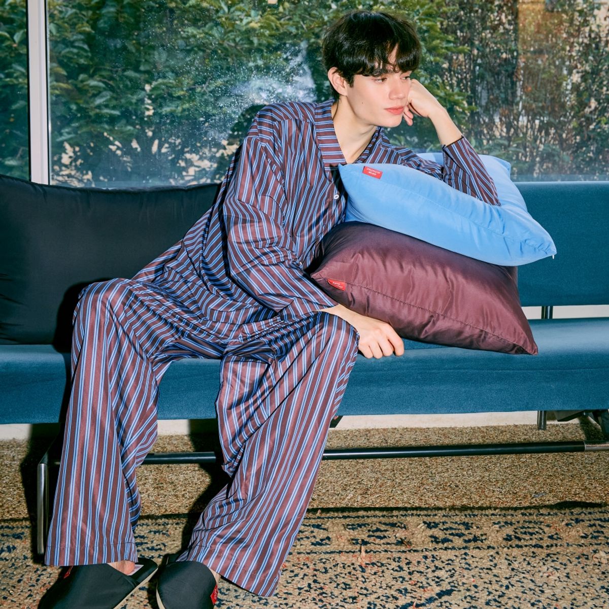 댄스온더플로어(DANCEONTHEFLOOR) furless pajamas 퍼리스 스트라이프 파자마 (bluebrown)