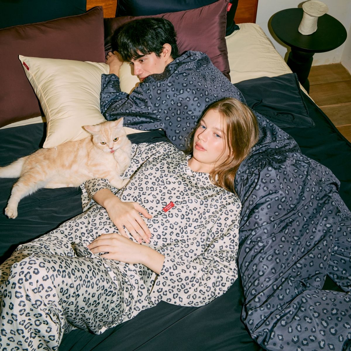 댄스온더플로어(DANCEONTHEFLOOR) furless Leopard pajamas 퍼리스 레오파드 파자마 (Charcoal)