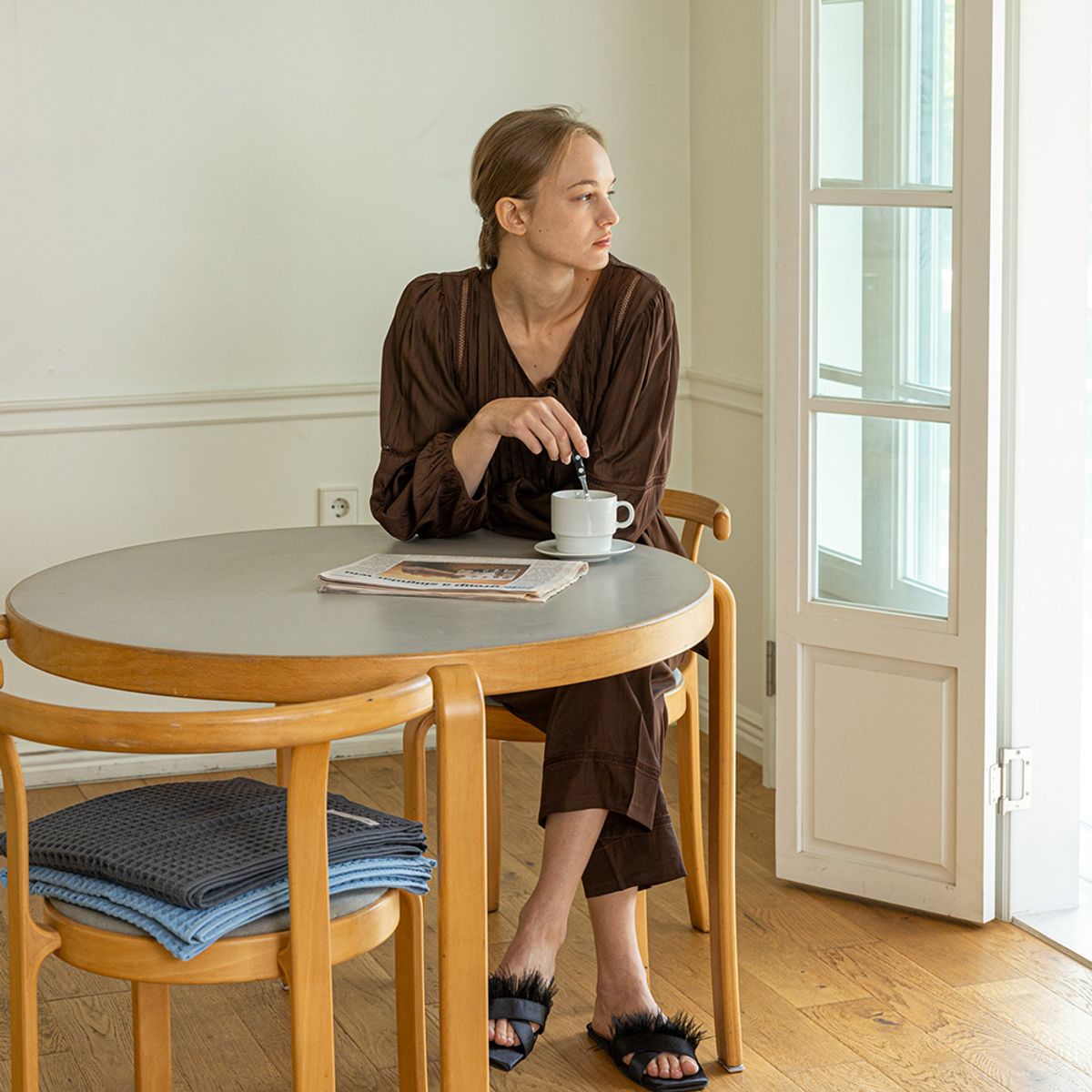 멜라니조이(MELANIE JOY) MJ_Brown loose two piece pajamas