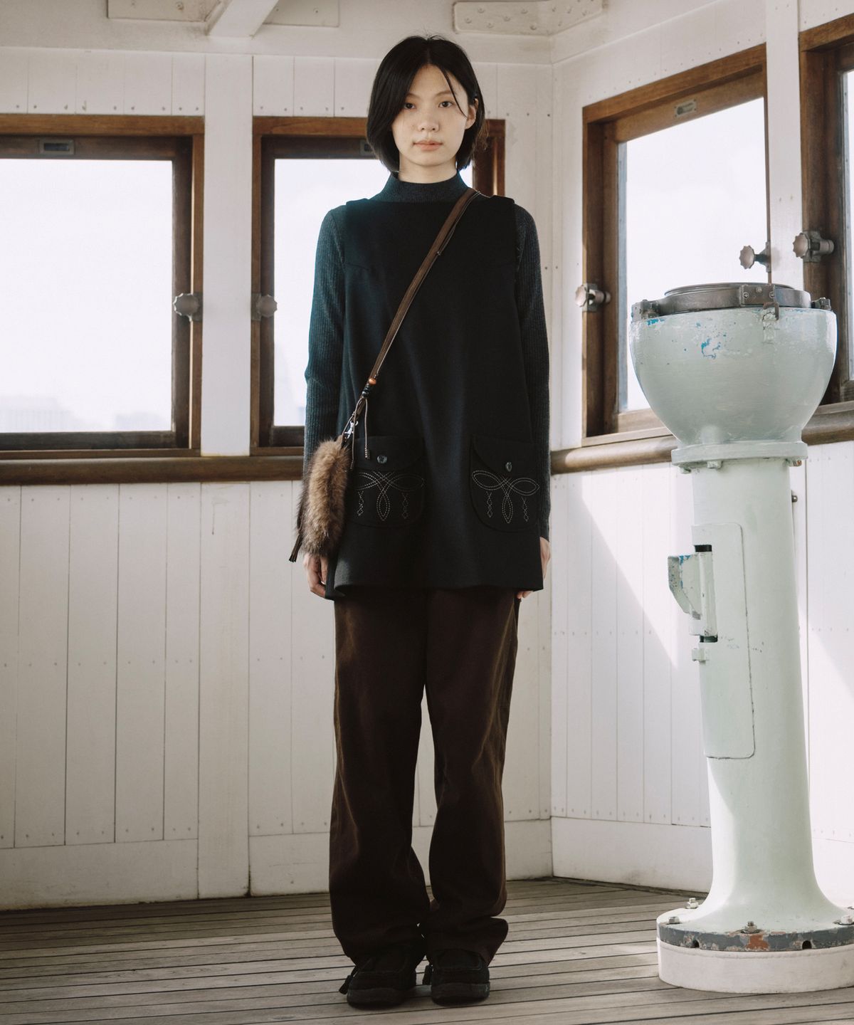 오헤시오(OHESHIO) BEADS FUR MINI BAG, BROWN